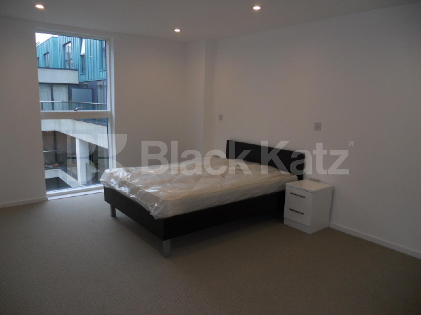 			New Instruction, 2 Bedroom, 1 bath, 1 reception Apartment			 Dance Square , CLERKENWELL-FARRINGDON-OLD STREET